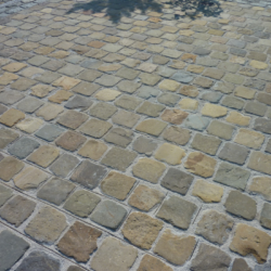 Reclaimed sandstone paving setts