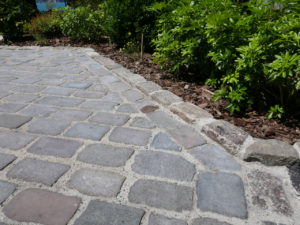 Courtyard with Paris sawn reclaimed setts