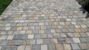 Driveway_sandstone_cobbles